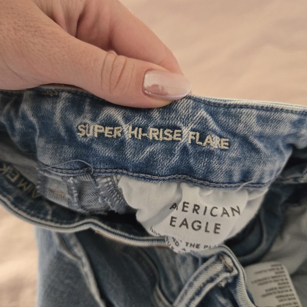 AE Super High Rise Flare Jeans - Picture 4 of 5